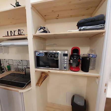 Bel Renove Au Coeur De La Rdc Pratique Ground Floor