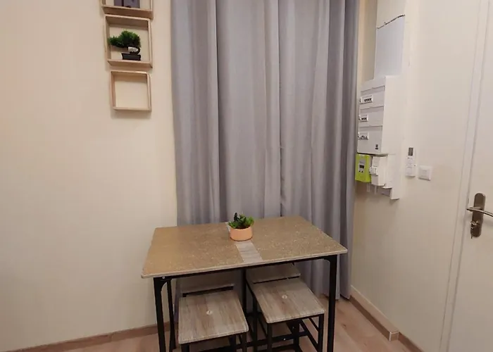 Bel Renove Au Coeur De La Rdc Pratique Ground Floor * Épernay